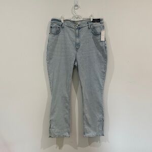 Abercrombie & Fitch Women's The Slim Straight Jeans Ultra High Rise 34 18R NWT